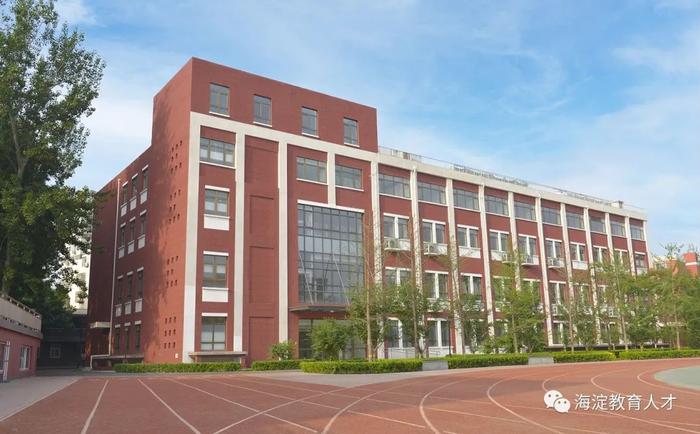 北京理工大学附属小学